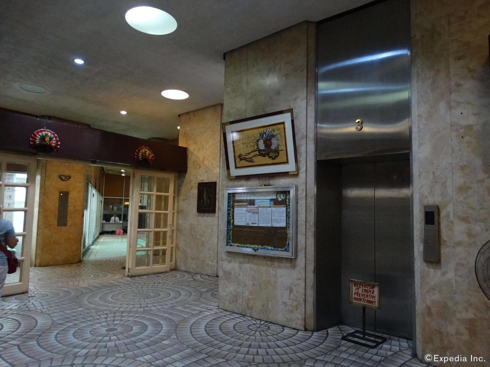 Manila Bay Serviced Apartments Eksteriør billede