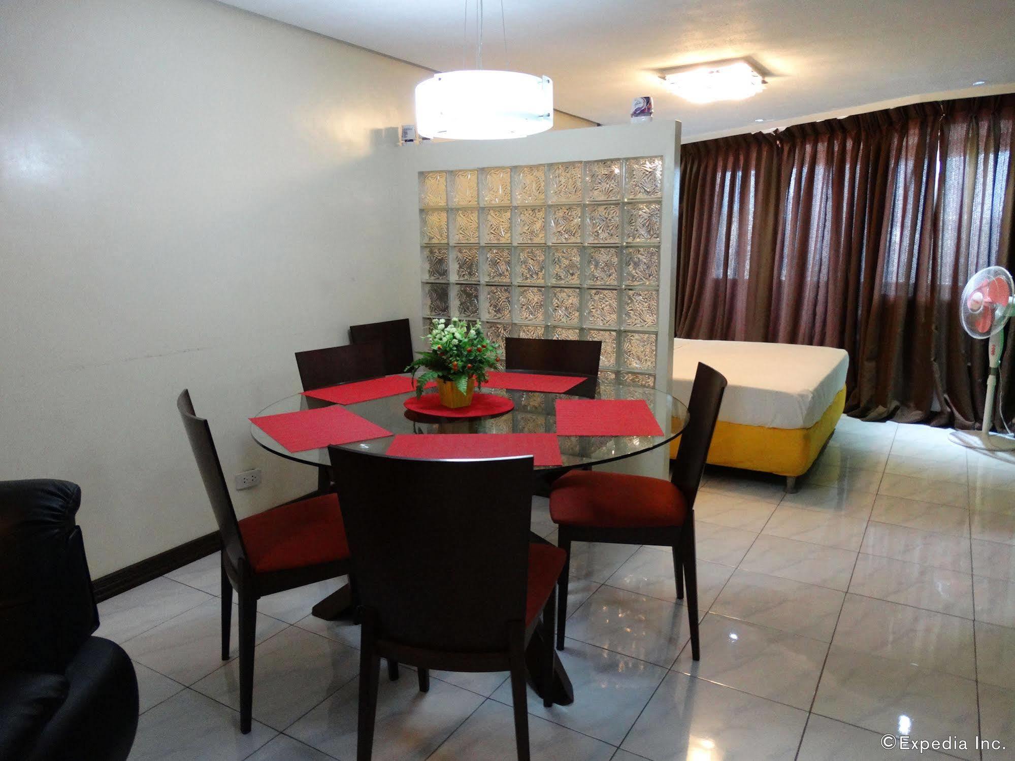 Manila Bay Serviced Apartments Eksteriør billede