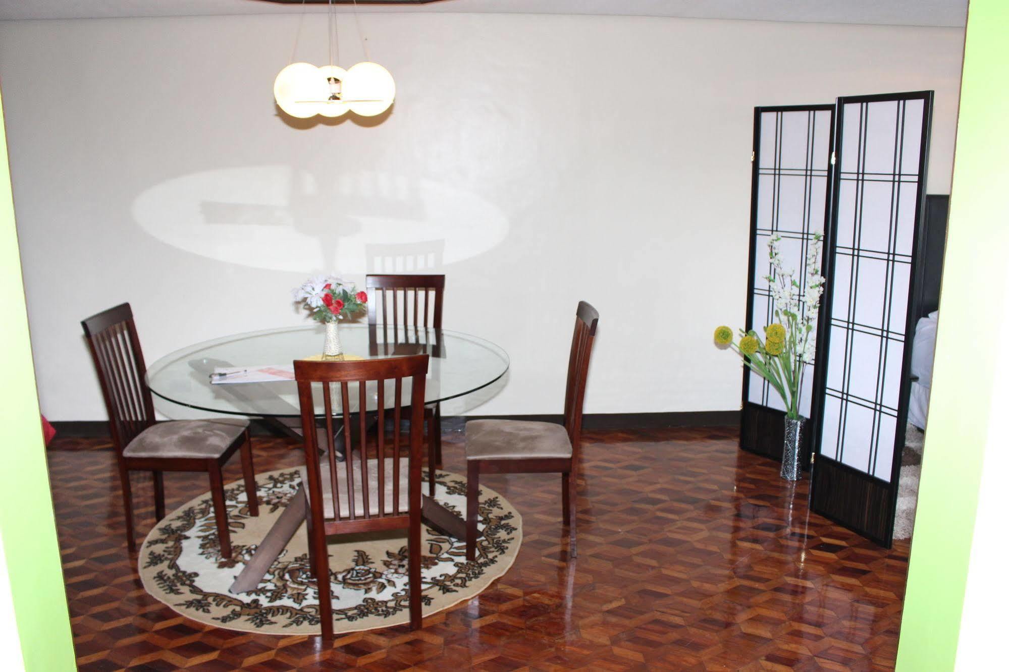 Manila Bay Serviced Apartments Eksteriør billede